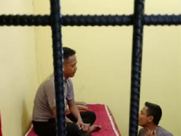 Aniaya Warga, Dua Oknum Polsek Bagok Diamankan Propam