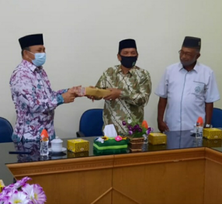 Kunjungan Kepala Baitulmal dan Wakil Walikota disambut oleh Rektor IAIN Langsa Dr. H. Basri, MA., Wakil