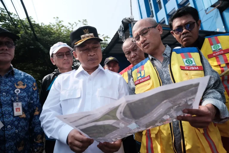 MIQfKngtlJ0TKrMCbbu69Ds79cq2N8l5bNu3lPhy