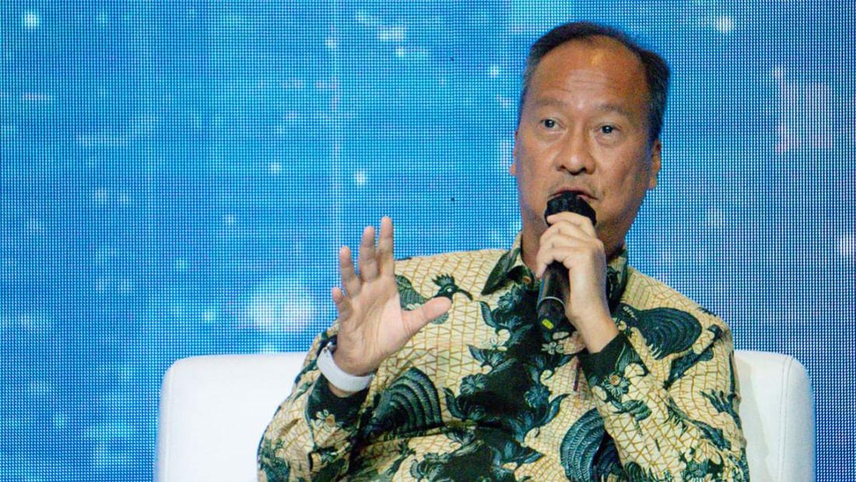 menteri-perindustrian-agus-gumiwang-kartasasmita_169